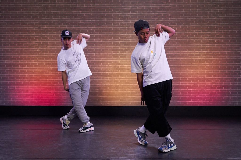 dancer lyle beniga teaching a hip-hop class