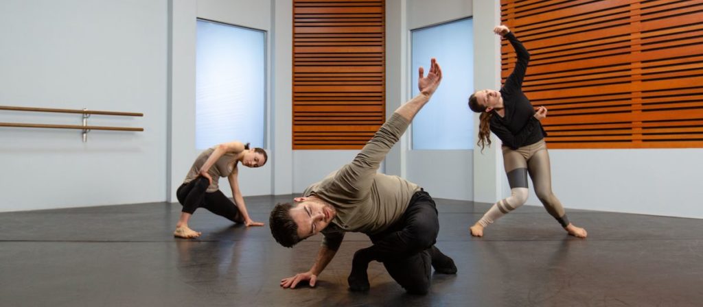 tedy forance and 2 other dancers in poses at cli studios.